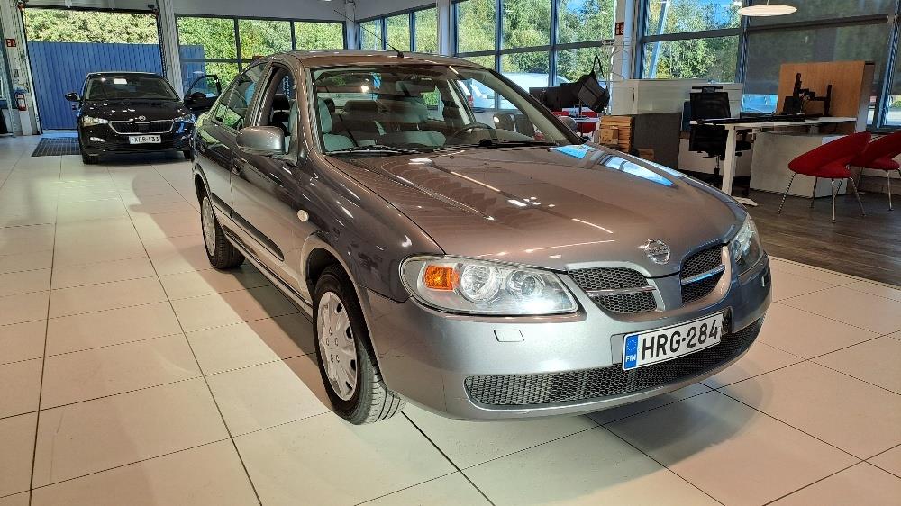 Nissan Almera 2006