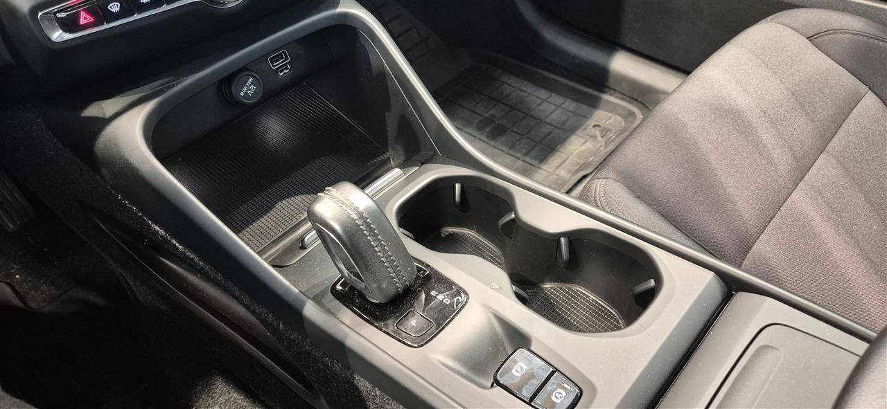 VOLVO XC40 2021