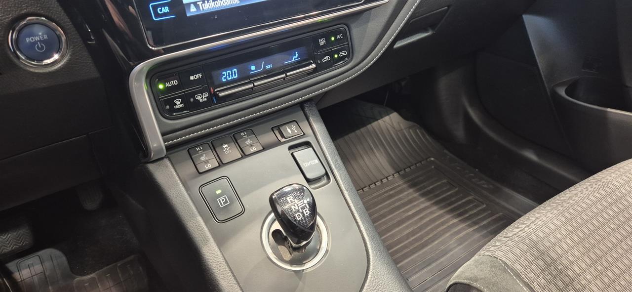 Toyota Auris 2017