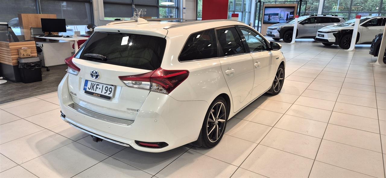Toyota Auris 2017
