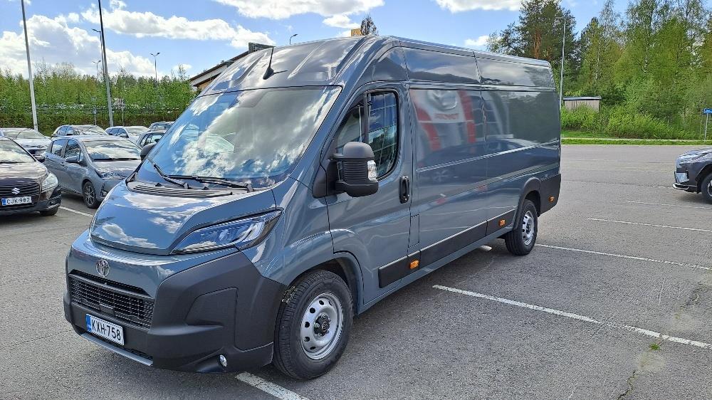 Toyota Proace MAX 2025