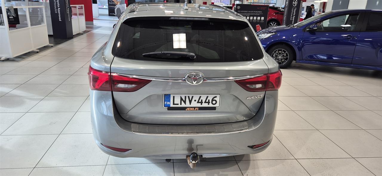 Toyota Avensis 2017