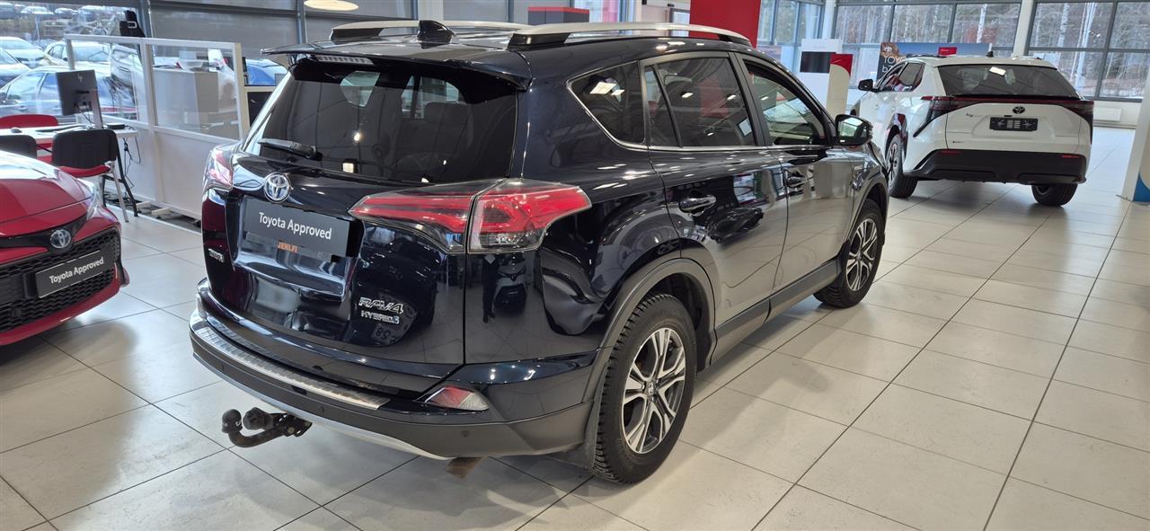 Toyota RAV4 2017