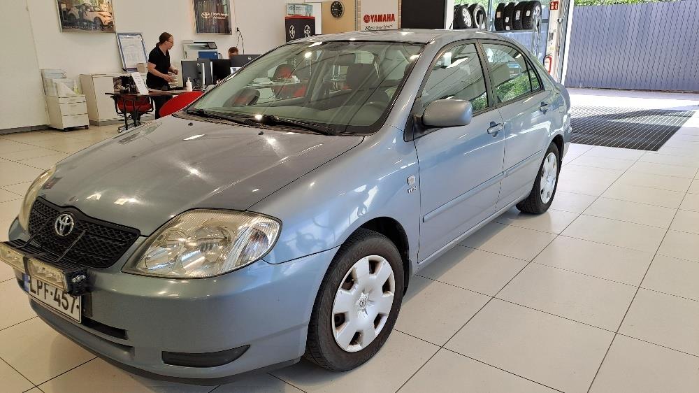 Toyota Corolla 2003