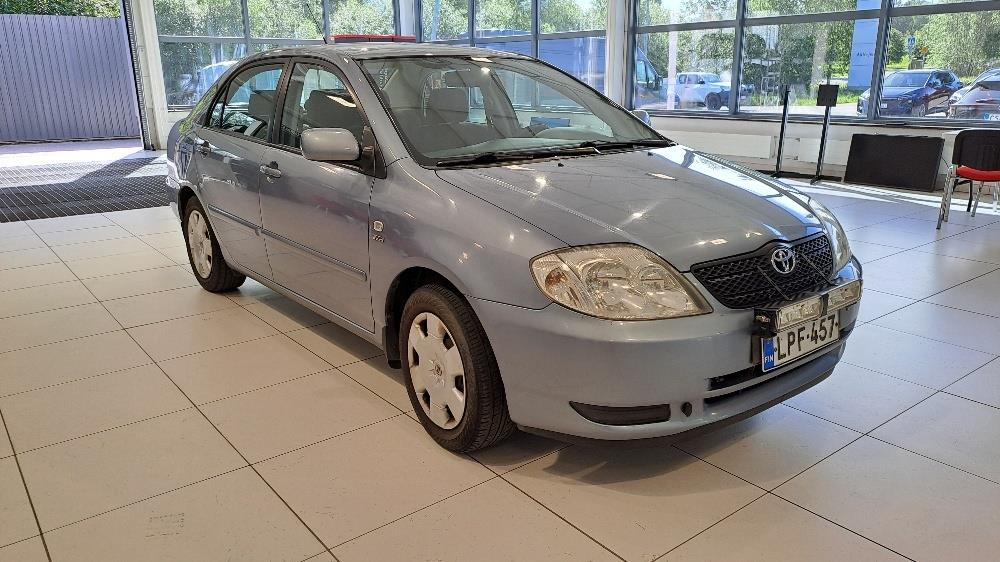 Toyota Corolla 2003