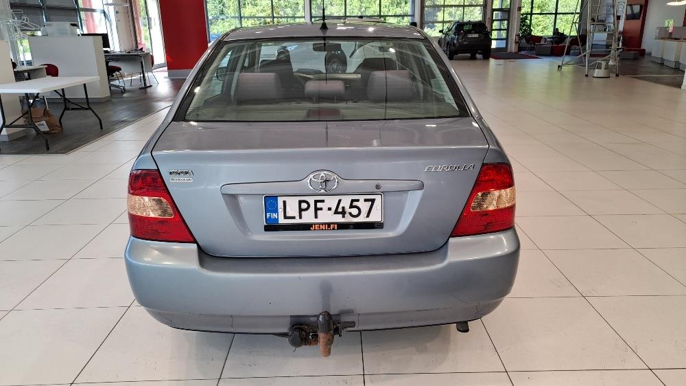 Toyota Corolla 2003