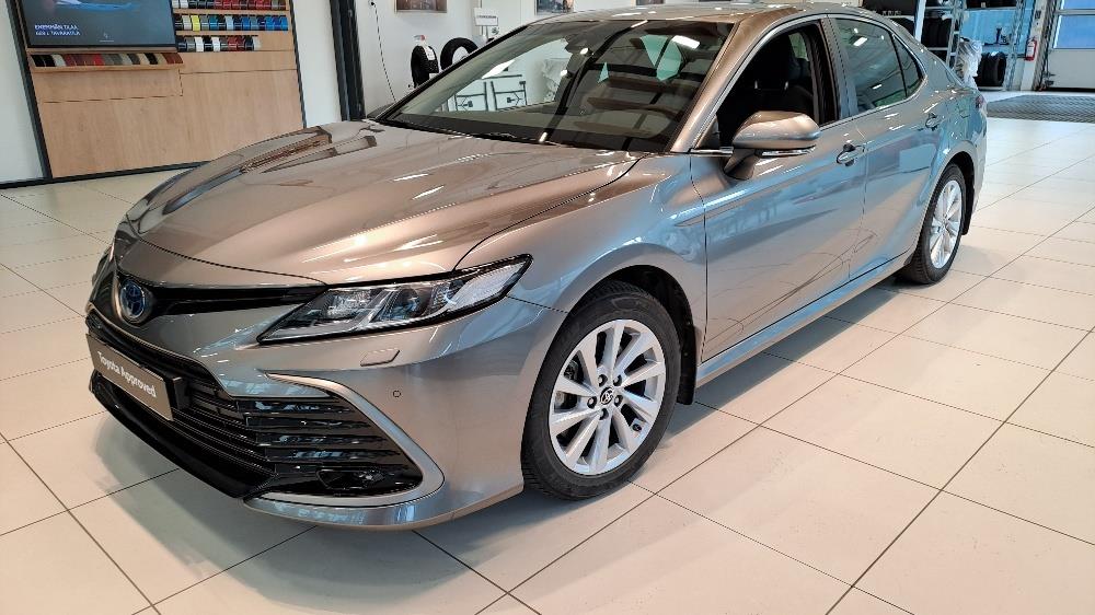 Toyota Camry 2023