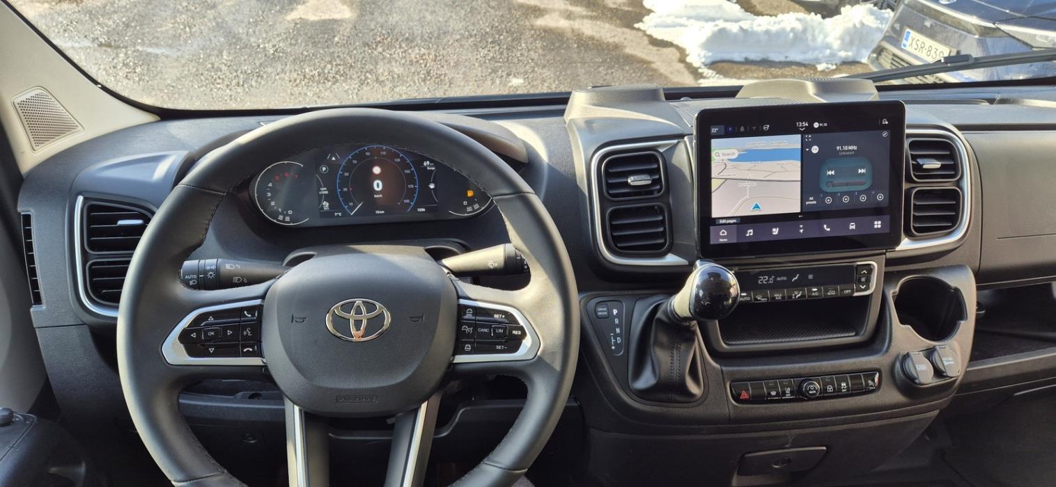 Toyota Proace MAX 2025