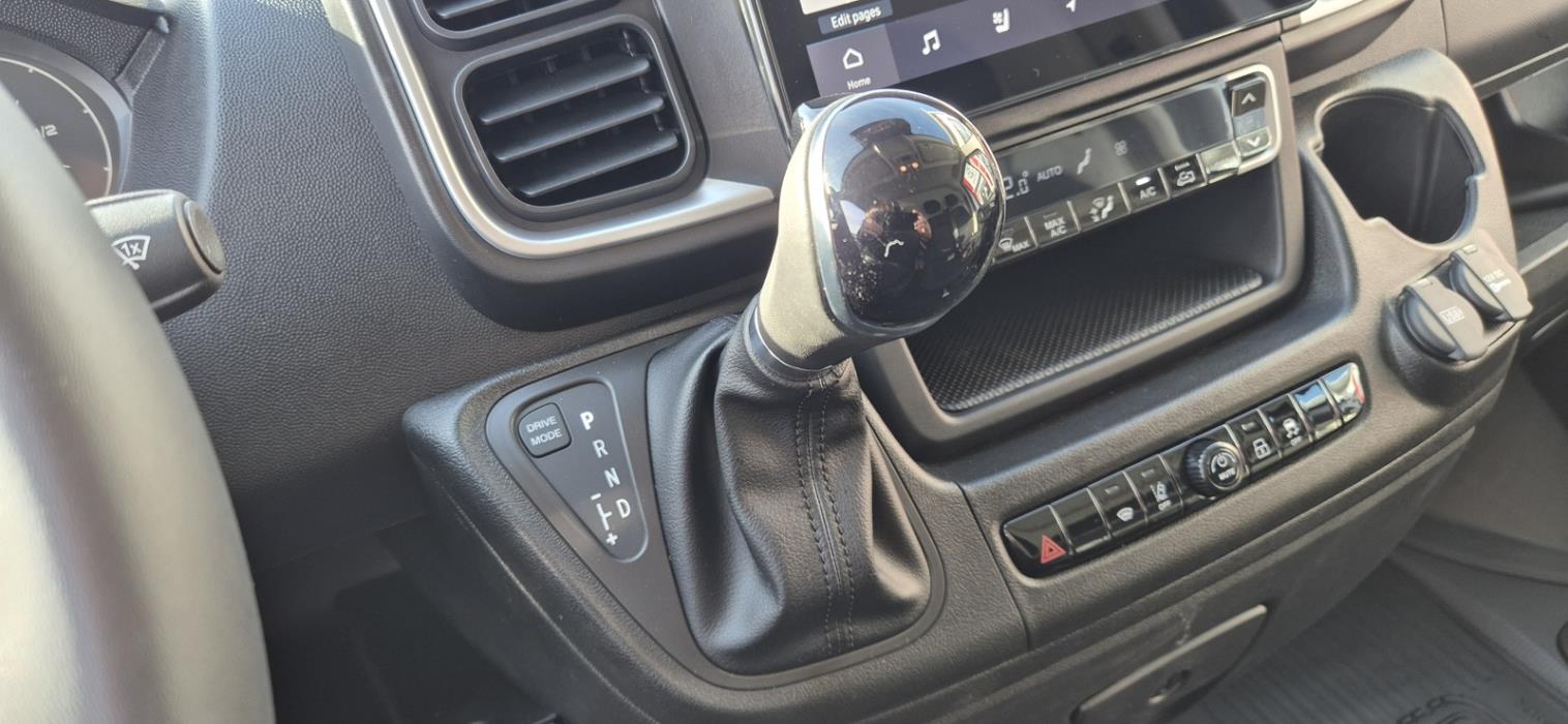 Toyota Proace MAX 2025