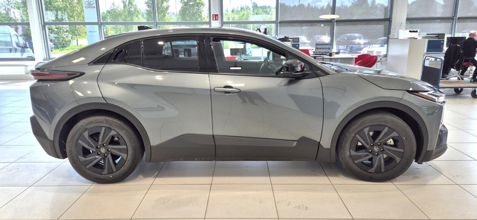 Toyota C-HR+ 2026