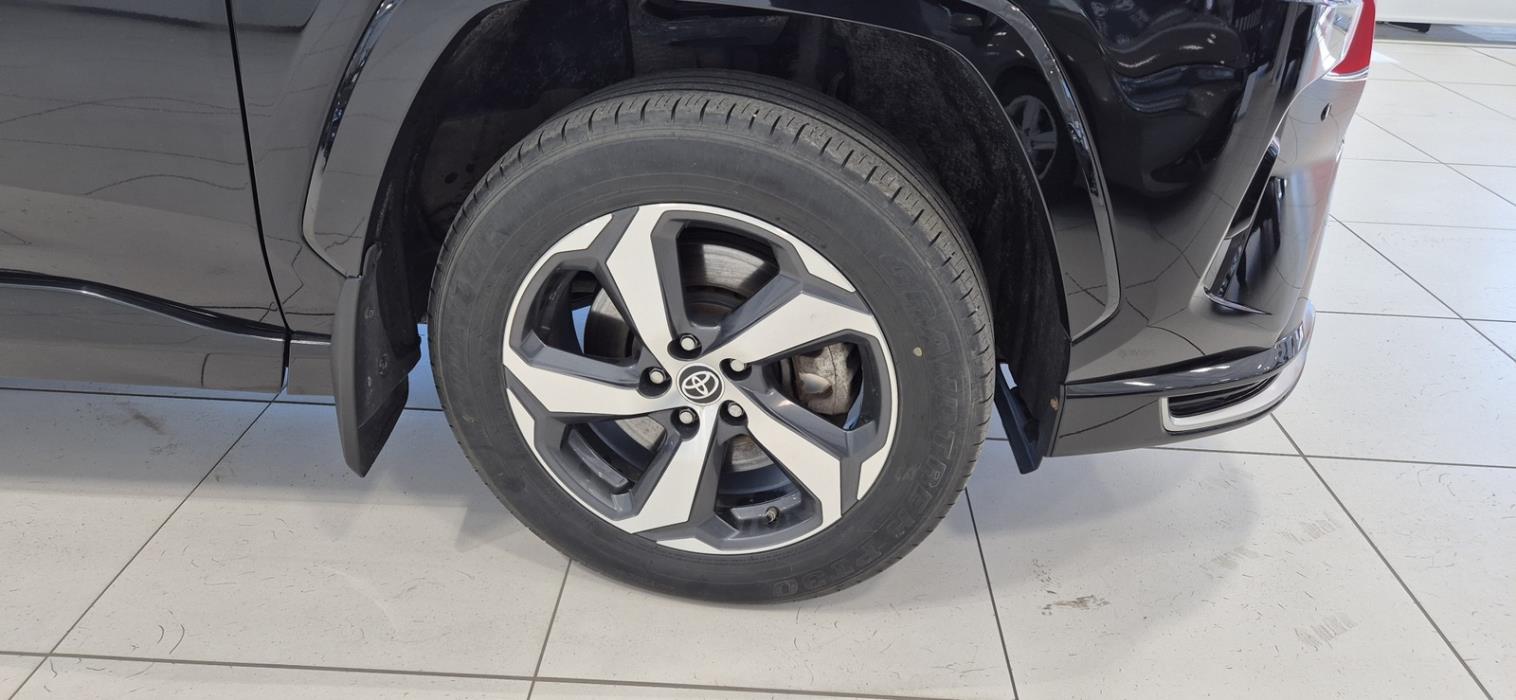 Toyota RAV4 Plug-in 2022