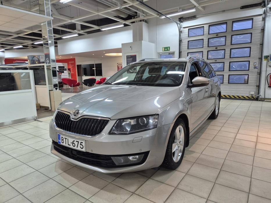 SKODA Octavia 2016