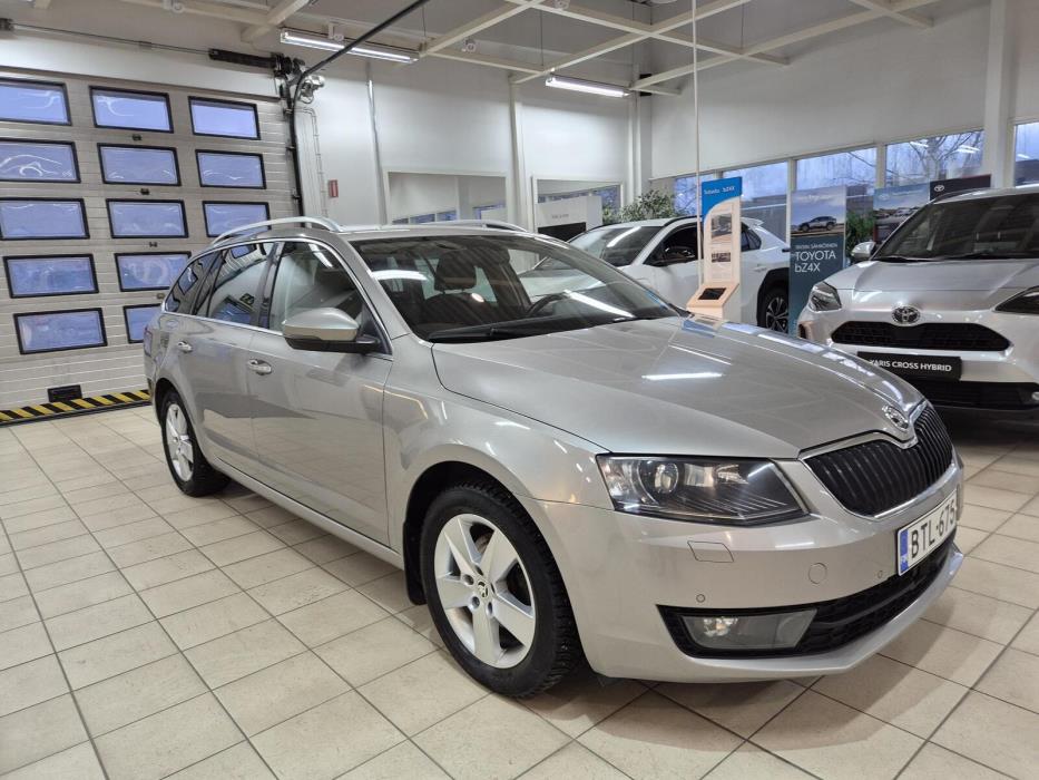 SKODA Octavia 2016