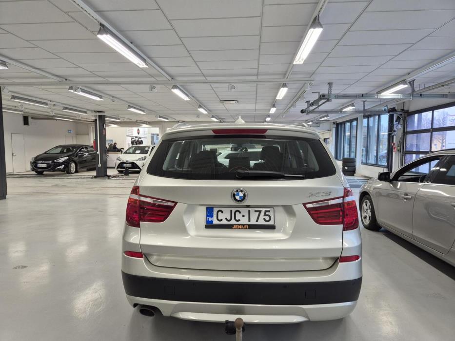 BMW X3 2012