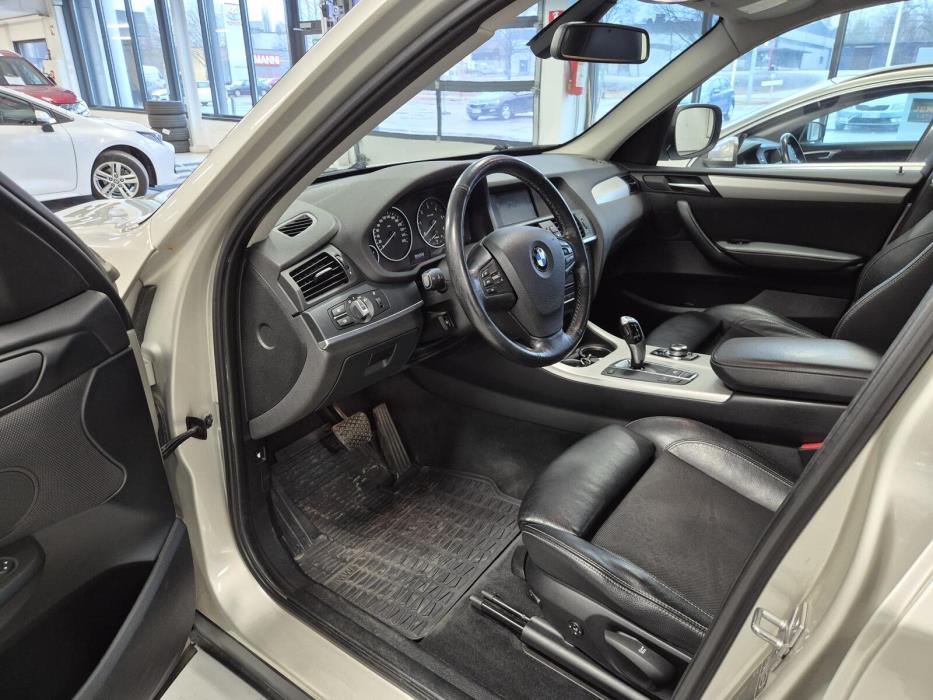 BMW X3 2012