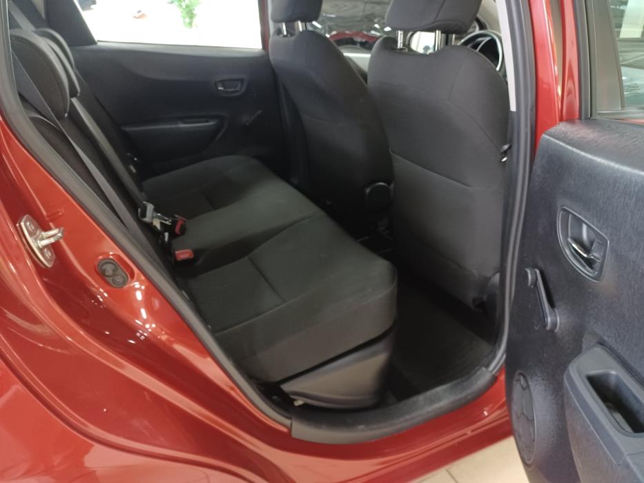 Toyota Yaris 2013