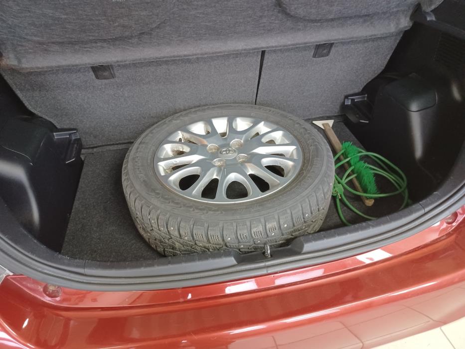 Toyota Yaris 2013