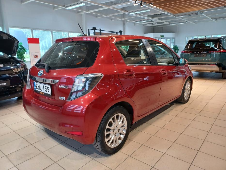 Toyota Yaris 2013