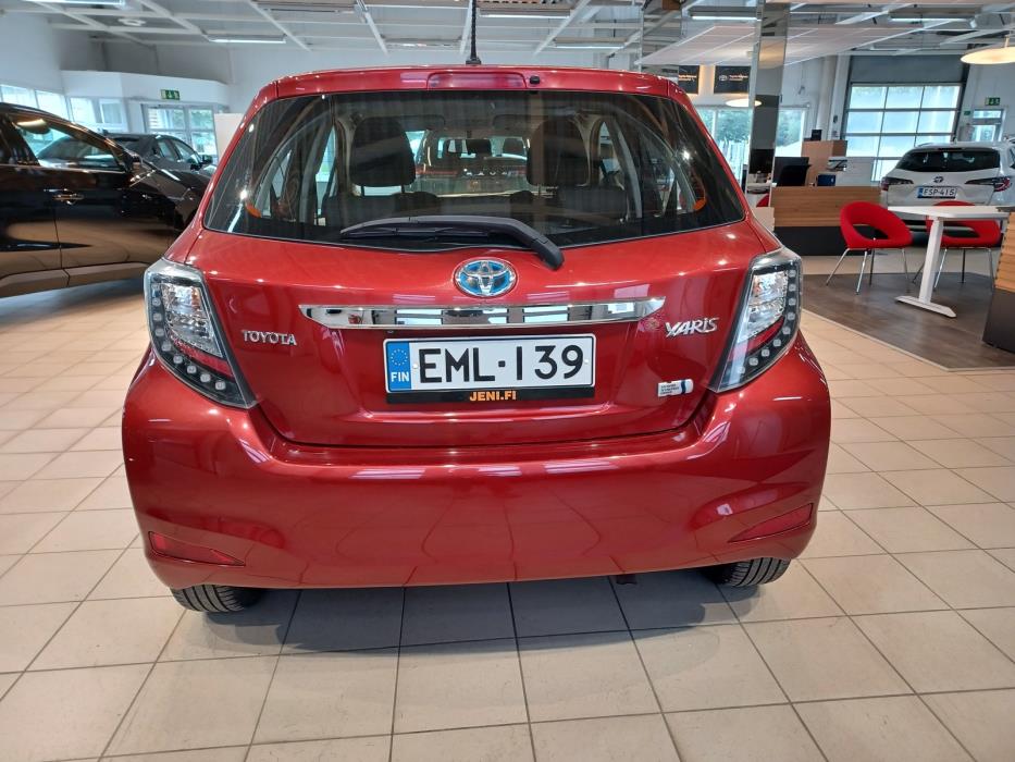 Toyota Yaris 2013