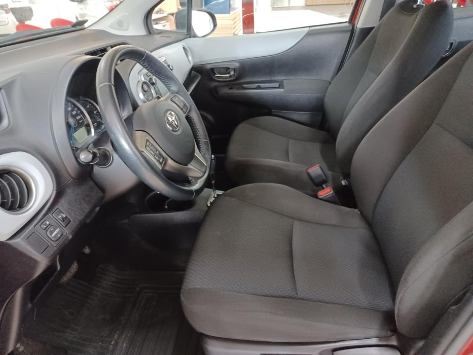 Toyota Yaris 2013