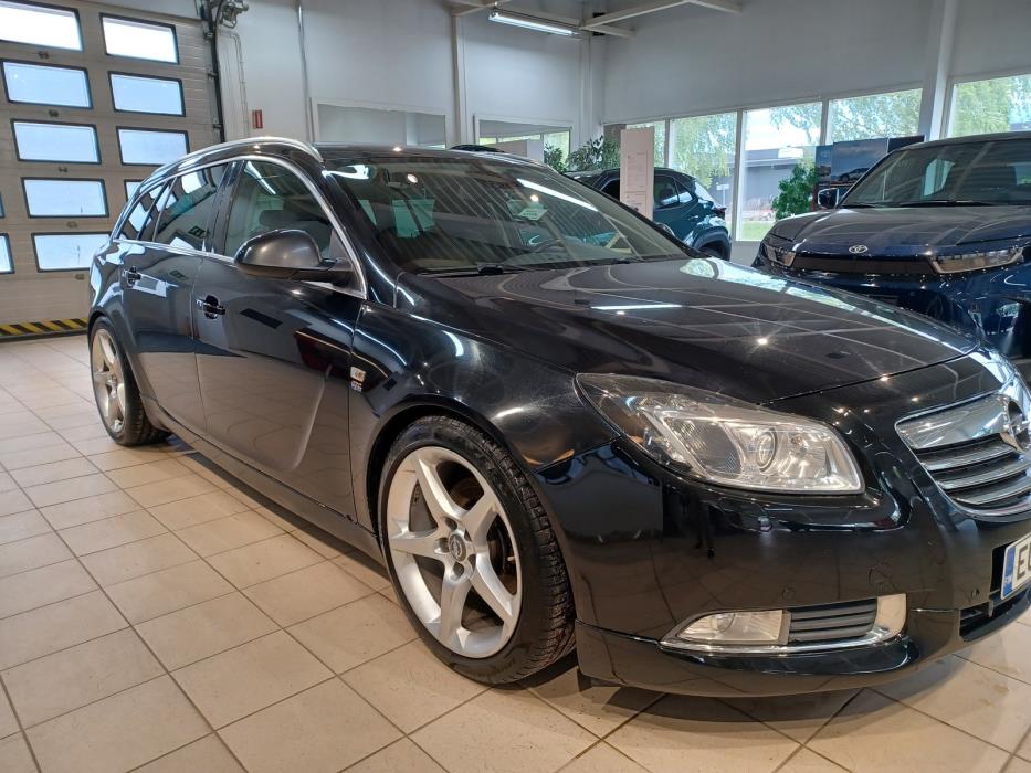 Opel Insignia 2012