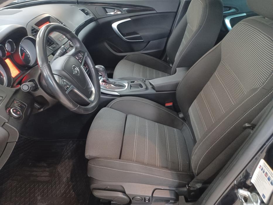 Opel Insignia 2012