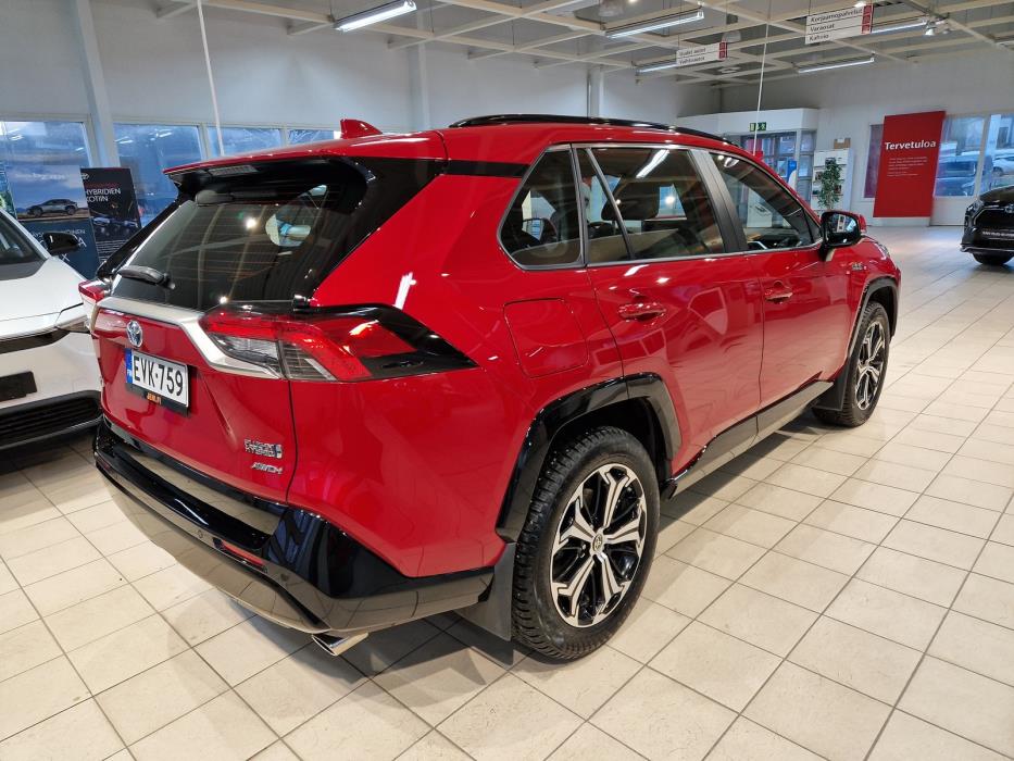 Toyota RAV4 Plug-in 2024