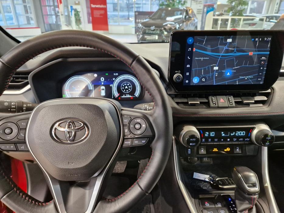 Toyota RAV4 Plug-in 2024