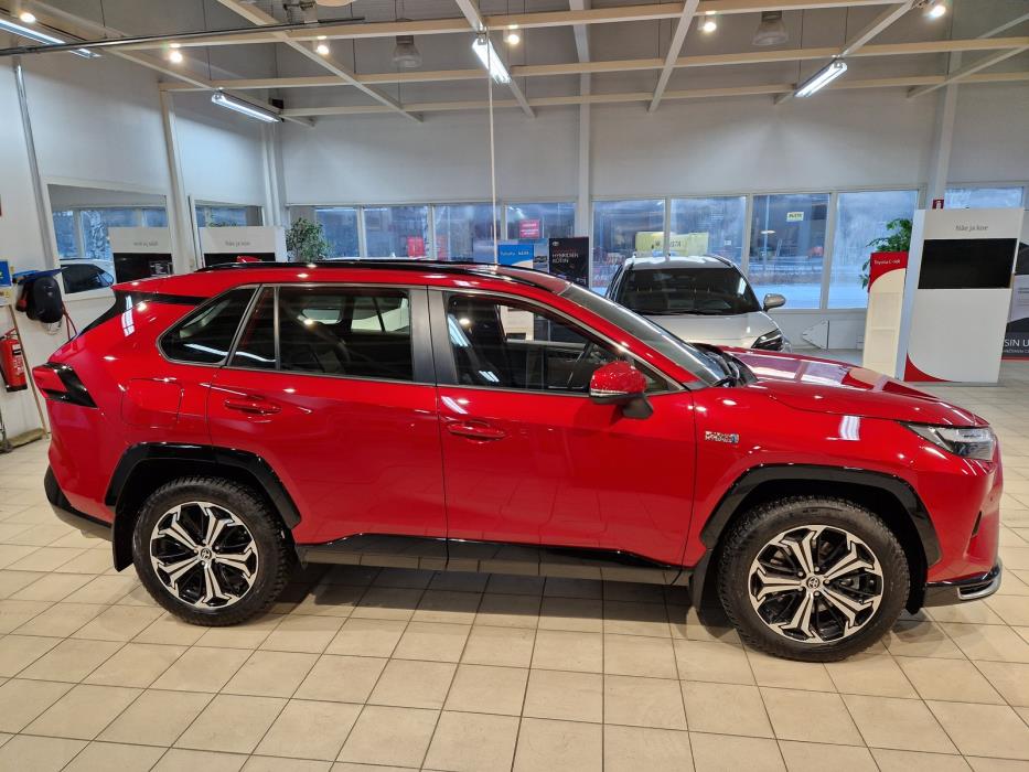Toyota RAV4 Plug-in 2024
