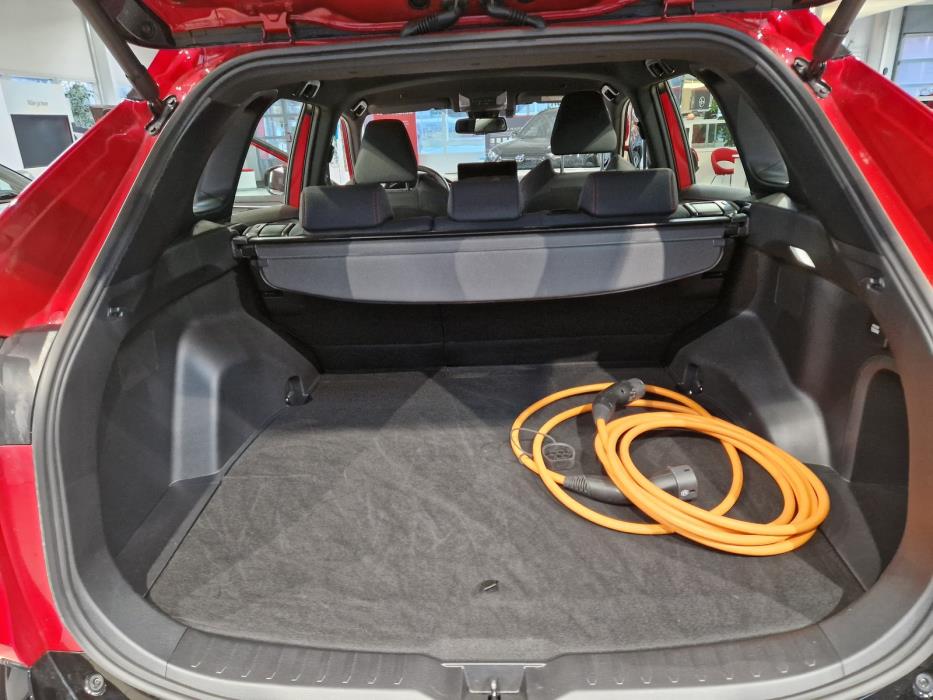 Toyota RAV4 Plug-in 2024