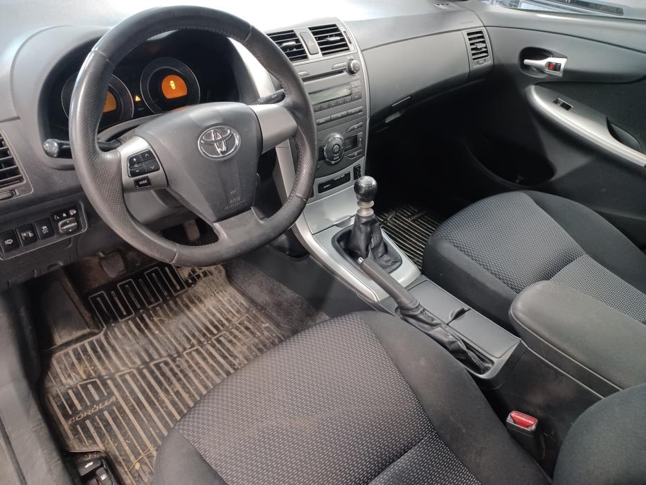 Toyota Corolla 2010