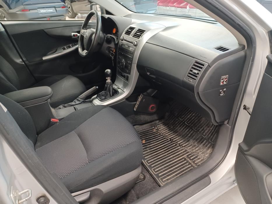 Toyota Corolla 2010