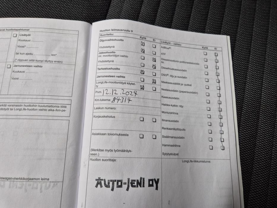 VOLKSWAGEN POLO 2012