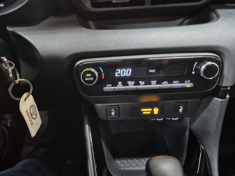 Toyota Yaris 2024