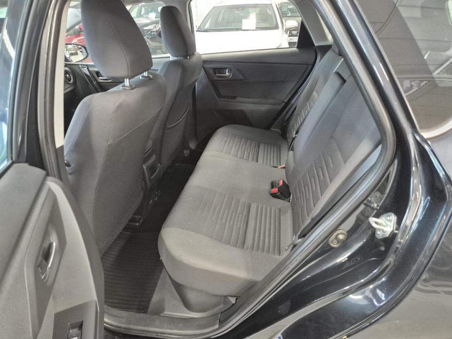 Toyota Auris 2016