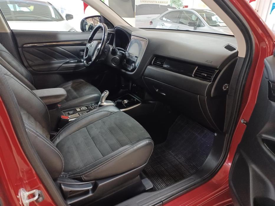 Mitsubishi Outlander 2017