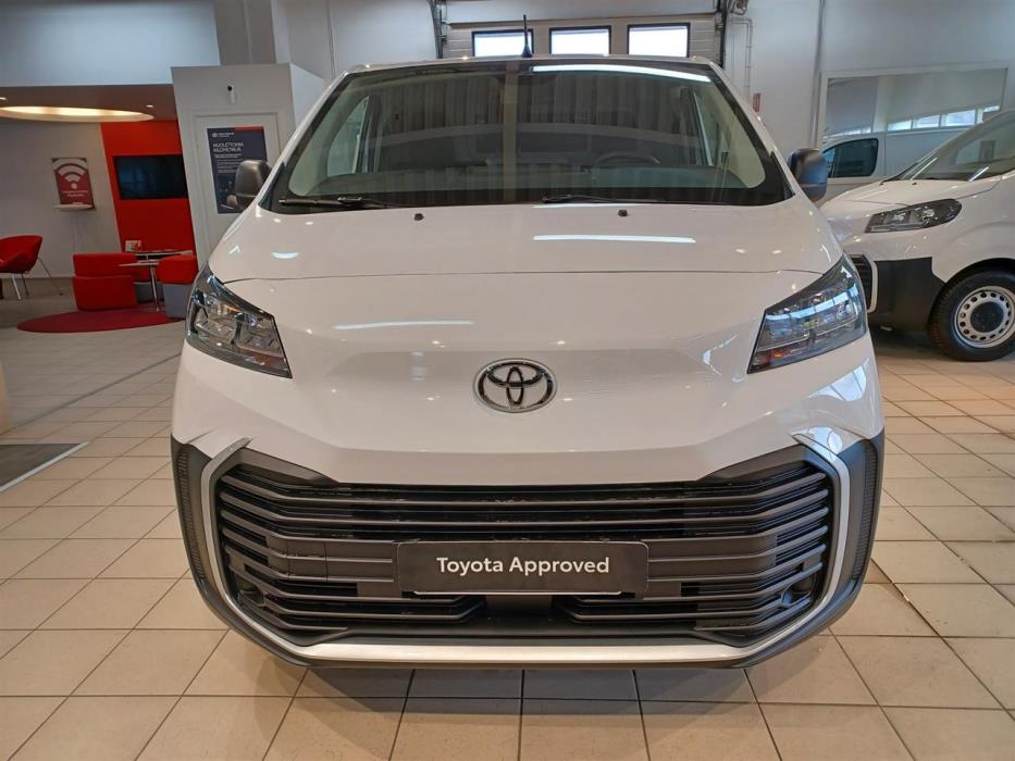 Toyota Proace 2025