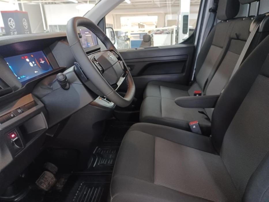 Toyota Proace 2025