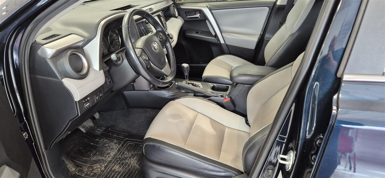 Toyota RAV4 2017