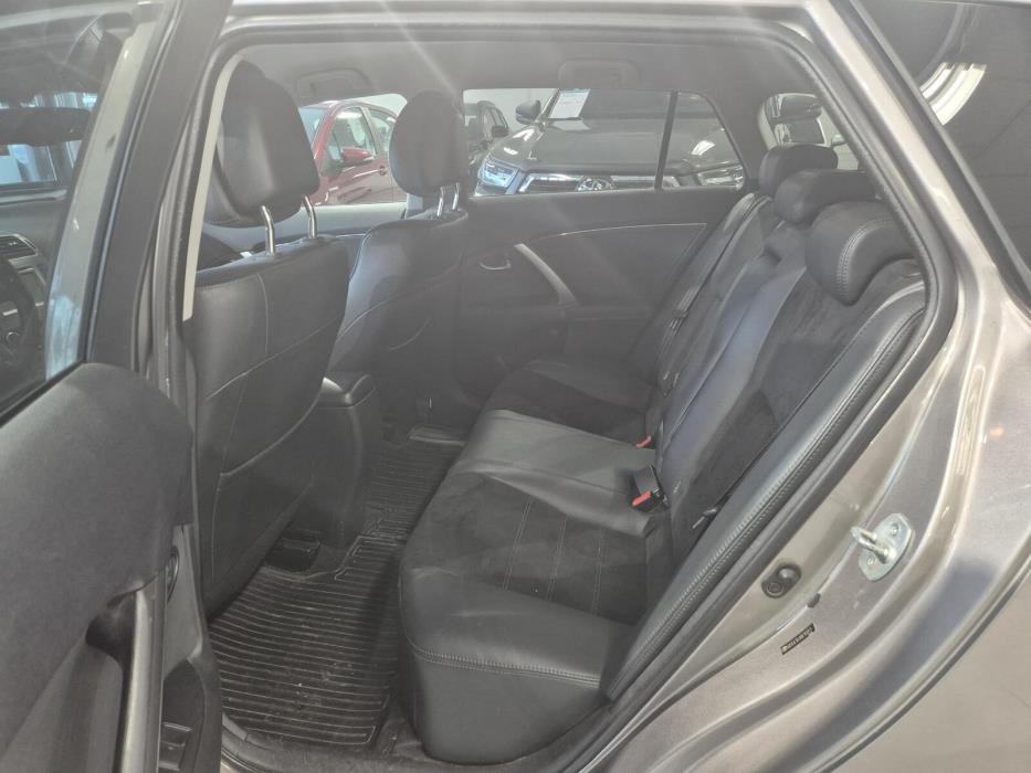 Toyota Avensis 2014