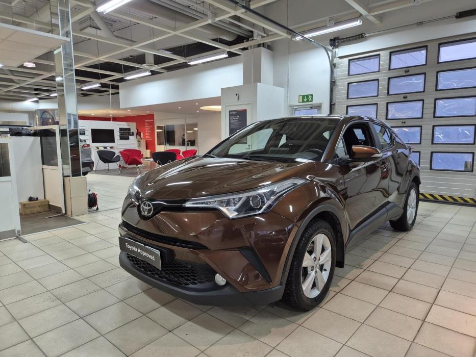 TOYOTA C-HR 2018