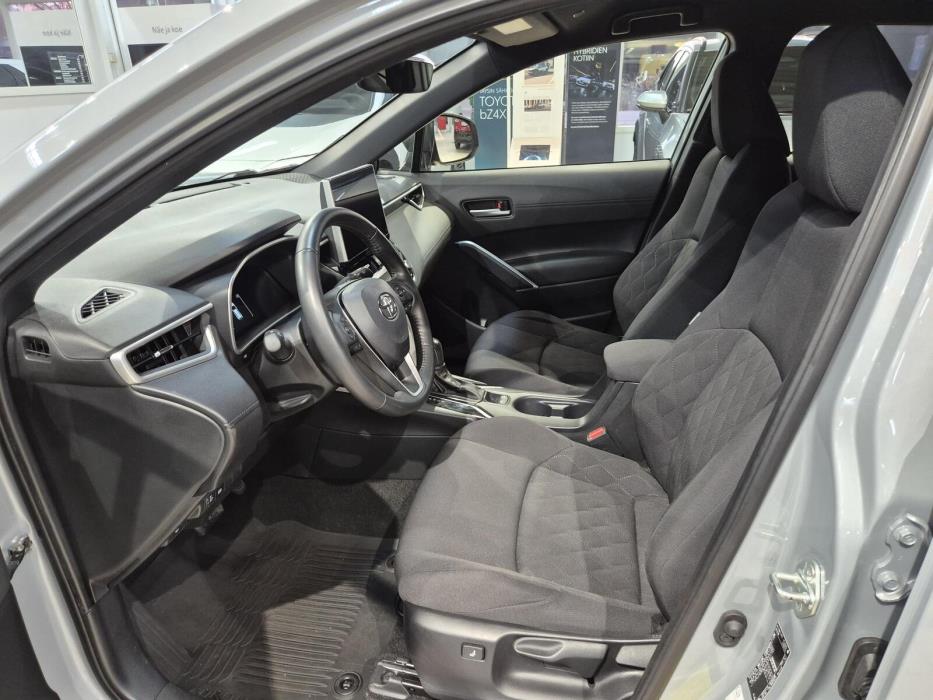 TOYOTA Corolla Cross 2022