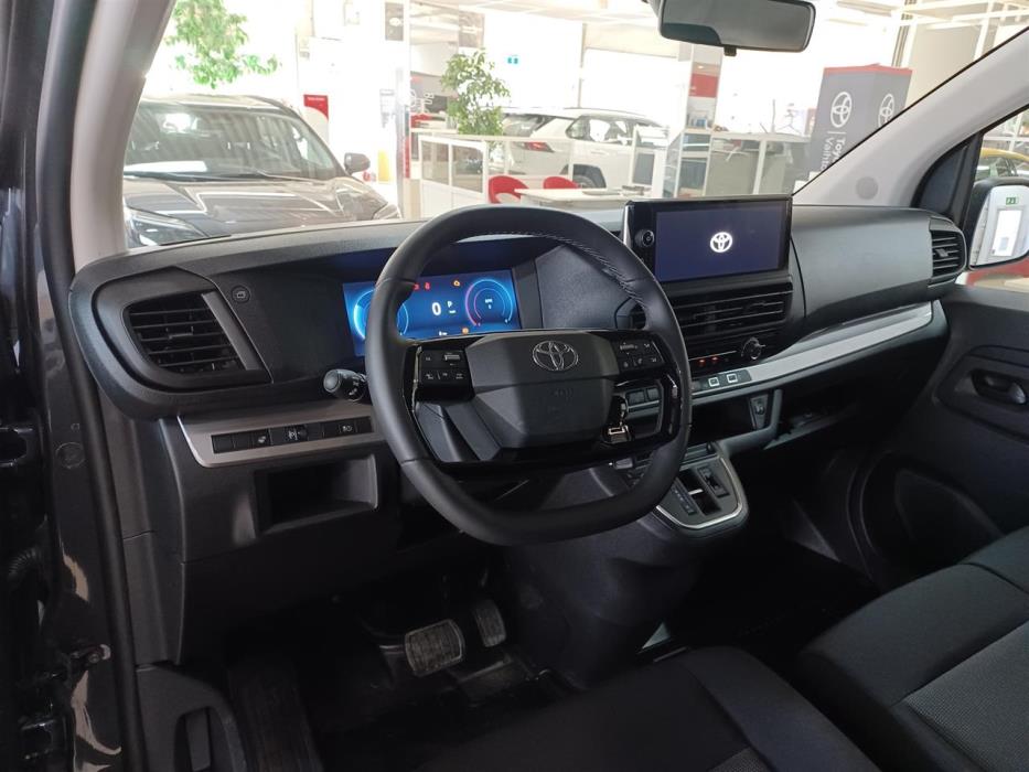 Toyota Proace 2024