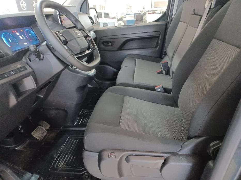 Toyota Proace 2024