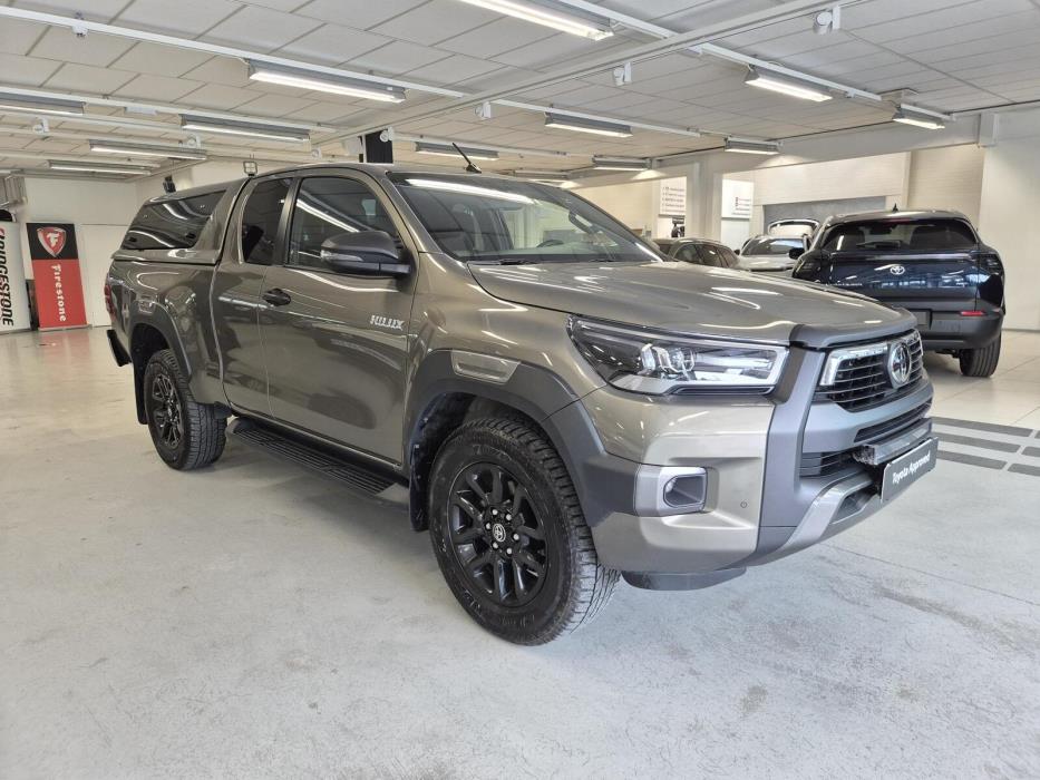 Toyota Hilux 2022