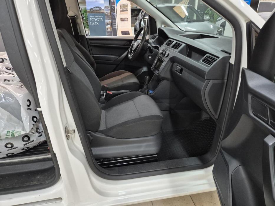 VOLKSWAGEN Caddy 2016