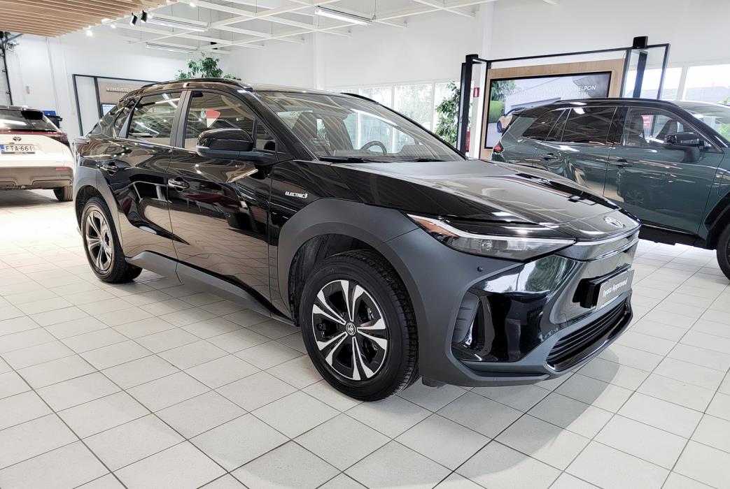 Toyota bZ4X 2024