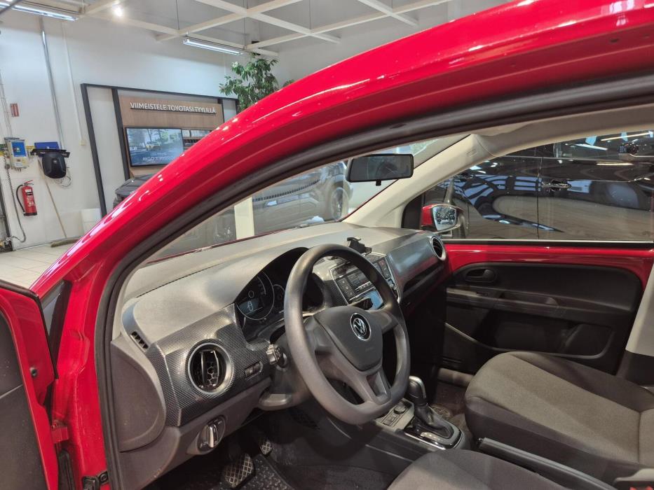 Volkswagen up! 2020