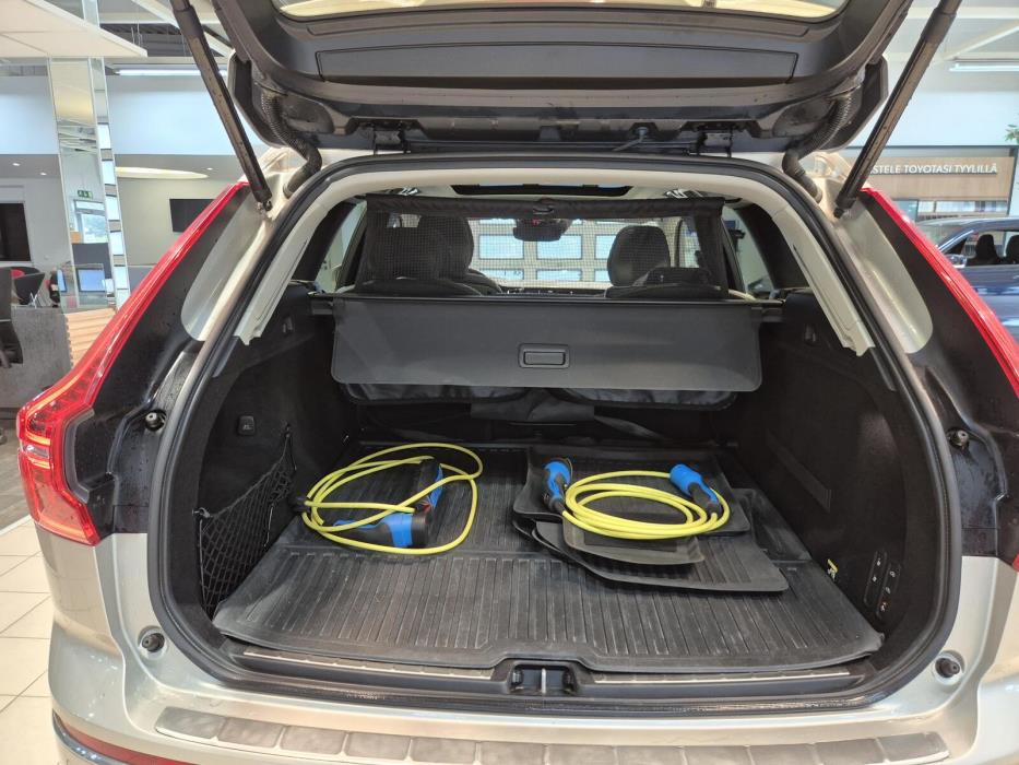 VOLVO XC60 2019