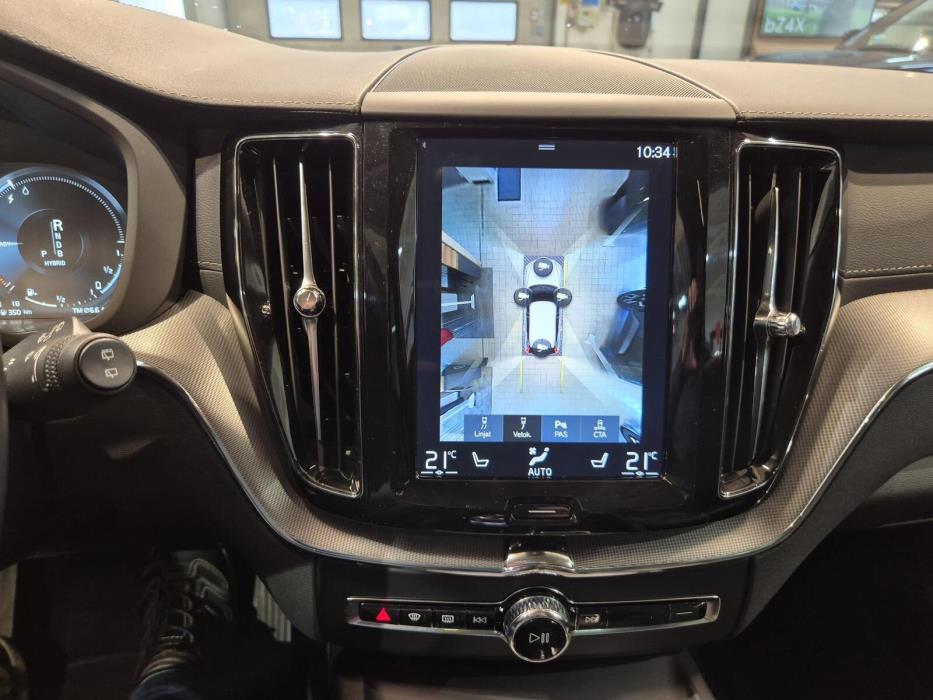 VOLVO XC60 2019